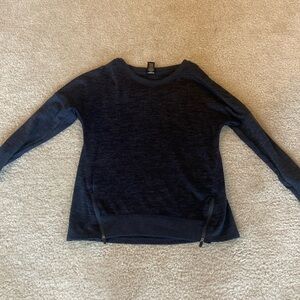 Athletic sweatshirt size extra large not sure if the brand